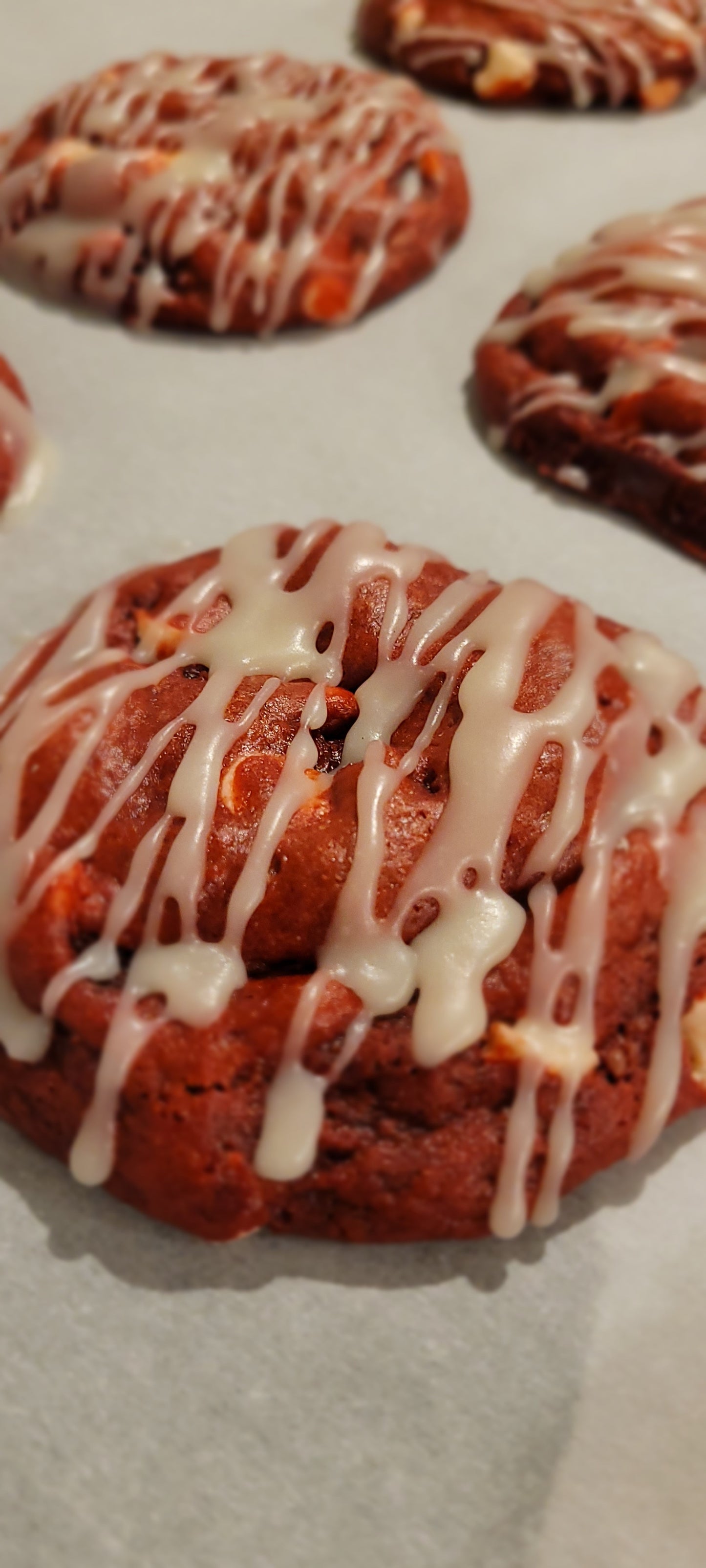 Red Velvet Cookie Box